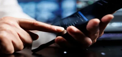 Brasileiros preferem canais digitais para contratar produtos financeiros